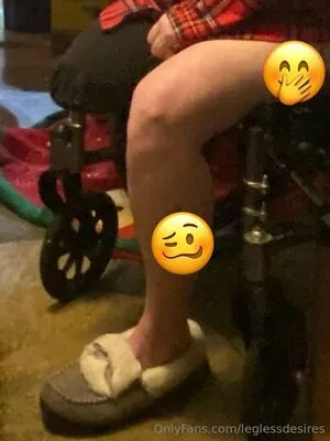 Leglessdesires OnlyFans Leaked Free Thumbnail Picture - #zhaiW22Ei3