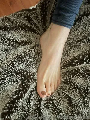 Legsfeetrepeat OnlyFans Leaked Free Thumbnail Picture - #ptuDYrXJow