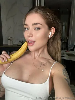 Leia Simmons OnlyFans Leaked Free Thumbnail Picture - #oysMOwflwy