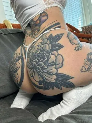 Leigh Raven OnlyFans Leaked Free Thumbnail Picture - #aJop3T7zgf