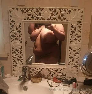 Leighkittenx OnlyFans Leaked Free Thumbnail Picture - #0LvhiVGv0L