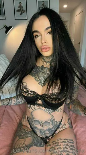 Leighravenx OnlyFans Leaked Free Thumbnail Picture - #3FIepXDNtB