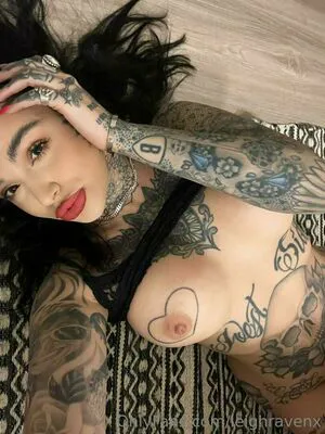 Leighravenx Thumbnail Picture