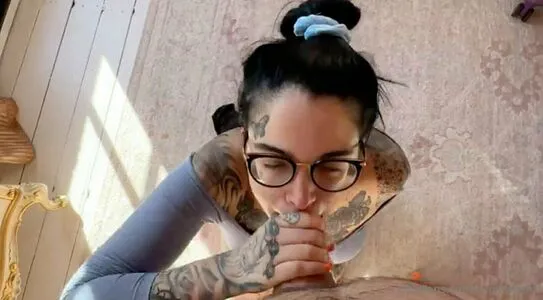 Leighravenx OnlyFans Leaked Free Thumbnail Picture - #YPHKHZ1ATo