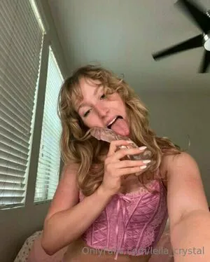 Leila Crystal OnlyFans Leaked Free Thumbnail Picture - #ouixzEtlMF
