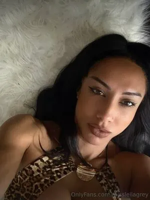 Leila Grey OnlyFans Leaked Free Thumbnail Picture - #4n4DskIQAv