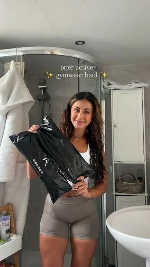 Leila Hannoun OnlyFans Leaked Free Thumbnail Picture - #lQOyMfOAWy