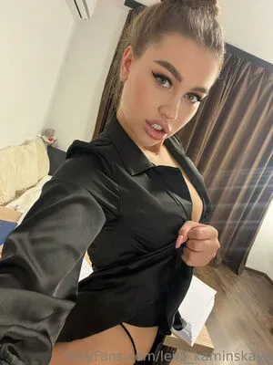 Leila Kaminskaya OnlyFans Leaked Free Thumbnail Picture - #aiCAiCHVi9