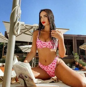 Leila Kraja OnlyFans Leaked Free Thumbnail Picture - #P2mzBWpyta