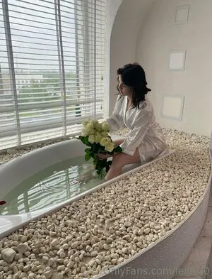 Leila L0 OnlyFans Leaked Free Thumbnail Picture - #rhw1geYlFh