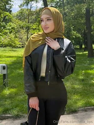 Leila Lips OnlyFans Leaked Free Thumbnail Picture - #03P6Icecmh