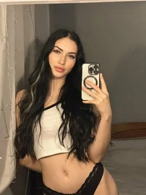 Leila34366 OnlyFans Leaked Free Thumbnail Picture - #X28EcuL6A8