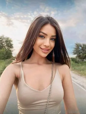 Leilaagrace OnlyFans Leaked Free Thumbnail Picture - #5gfjQ1RTTo