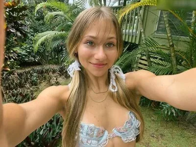 Leilaluuu OnlyFans Leaked Free Thumbnail Picture - #xXS76YzMtw