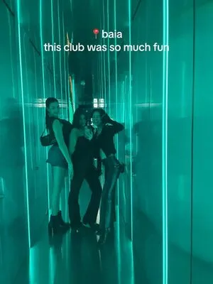 Leilani Azalea OnlyFans Leaked Free Thumbnail Picture - #Kx9GnVWeCh