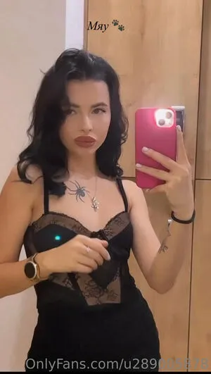 Leilasunny OnlyFans Leaked Free Thumbnail Picture - #N0XA65cDB7