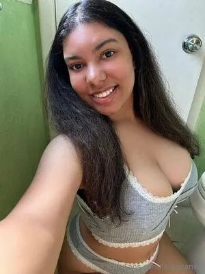 Lelabeanxx OnlyFans Leaked Free Thumbnail Picture - #XH4nm24hH3