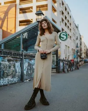 Leleberlin OnlyFans Leaked Free Thumbnail Picture - #3zGUy3h5yj