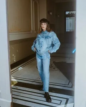 Leleberlin OnlyFans Leaked Free Thumbnail Picture - #IEYL5pskNj