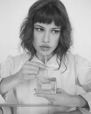 Leleberlin OnlyFans Leaked Free Thumbnail Picture - #SZHuyKTDJs