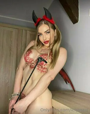 Lelymaid OnlyFans Leaked Free Thumbnail Picture - #QwHIwp31yW
