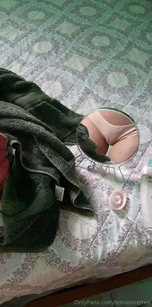 Lemonicefree OnlyFans Leaked Free Thumbnail Picture - #nfaSpsQaOf