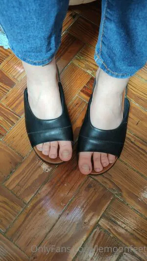 Lemoonfeet OnlyFans Leaked Free Thumbnail Picture - #35xYZ1iocM