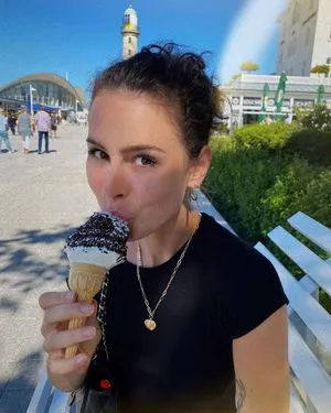 Lena Meyer Landrut OnlyFans Leaked Free Thumbnail Picture - #GyuGrayVhT