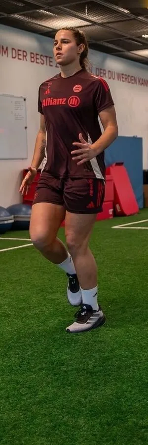 Lena Oberdorf OnlyFans Leaked Free Thumbnail Picture - #o4uL88f3S9