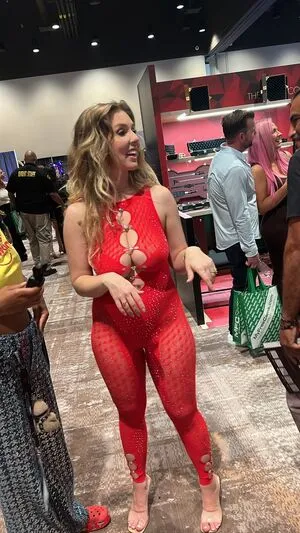 Lena Paul OnlyFans Leaked Free Thumbnail Picture - #aPr35uIuGJ