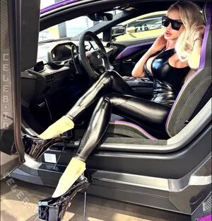 Lena R OnlyFans Leaked Free Thumbnail Picture - #5N8bCxtsCd