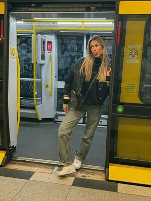 Lena Schwender OnlyFans Leaked Free Thumbnail Picture - #pTCFDlFzIr