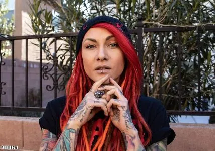 Lena Scissorhands OnlyFans Leaked Free Thumbnail Picture - #mRSSiFAiH3