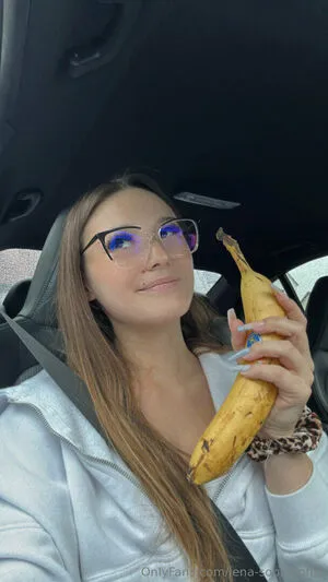 Lena Sophieoffi2 OnlyFans Leaked Free Thumbnail Picture - #TIZI1vJoOx