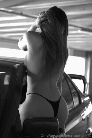 Lena Sophieoffi2 OnlyFans Leaked Free Thumbnail Picture - #ykfm07sT35