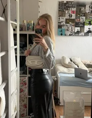 Lenaa Hdl OnlyFans Leaked Free Thumbnail Picture - #1KvT3ZC2Ci
