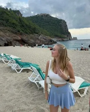 Lenaahdl OnlyFans Leaked Free Thumbnail Picture - #8u8CWdzECK