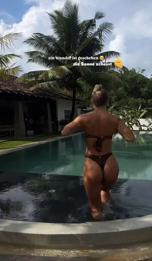 Lenaajoy OnlyFans Leaked Free Thumbnail Picture - #P1rmkAM6jx