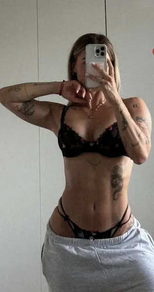 Lenaajoy OnlyFans Leaked Free Thumbnail Picture - #u7M7cjk3Xe