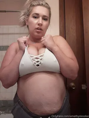 Lenaamethystesdee OnlyFans Leaked Free Thumbnail Picture - #e20O38g0mv