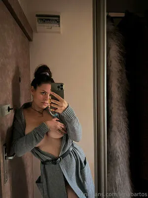 Lenabartos OnlyFans Leaked Free Thumbnail Picture - #r6sPeoCAs0