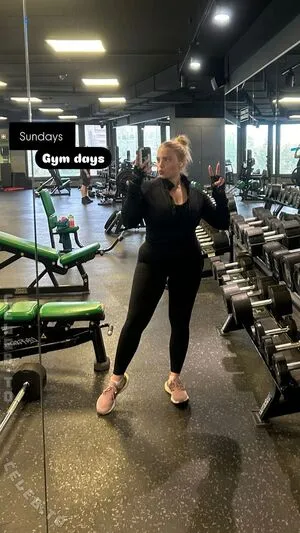 Lenadenisee OnlyFans Leaked Free Thumbnail Picture - #29Gjv2QwT3