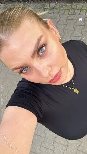 Lenadenisee OnlyFans Leaked Free Thumbnail Picture - #5CBr9eBPln