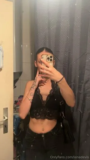 Lenadevis OnlyFans Leaked Free Thumbnail Picture - #4ayMQulYb3