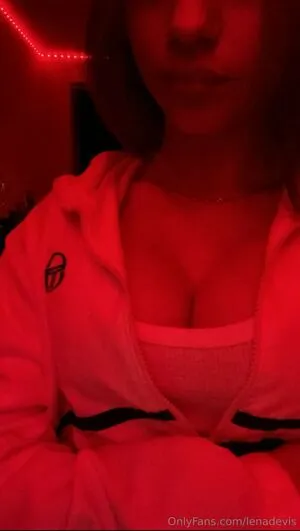Lenadevis OnlyFans Leaked Free Thumbnail Picture - #5OhHJhCnzG