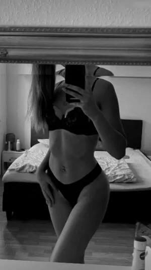 Lenahnmn OnlyFans Leaked Free Thumbnail Picture - #bMsgUXoXk7
