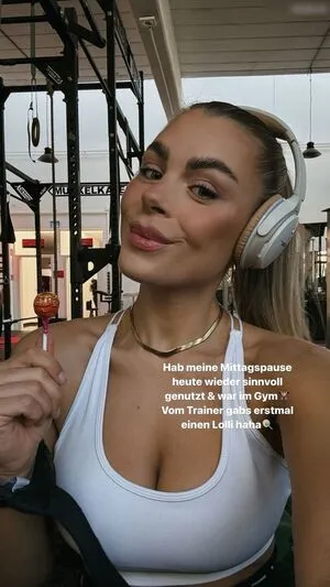 Lenaknk OnlyFans Leaked Free Thumbnail Picture - #dAsY7zxeBa