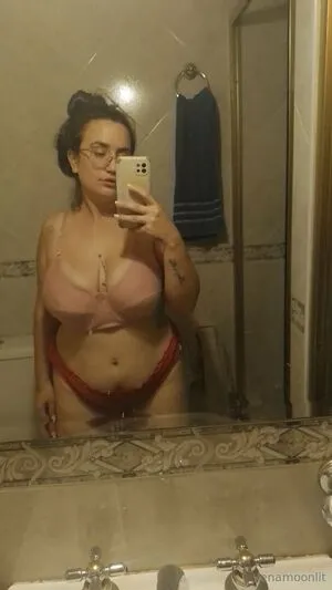 Lenamoonlitfree OnlyFans Leaked Free Thumbnail Picture - #8pJ5Dn8omg