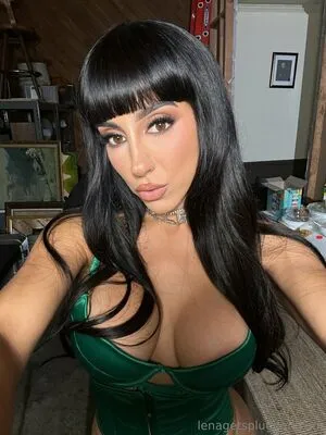 Lenatheplug OnlyFans Leaked Free Thumbnail Picture - #hrBEPJ0x0g