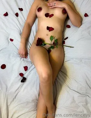 Lenceyy OnlyFans Leaked Free Thumbnail Picture - #8UJatNRcjo